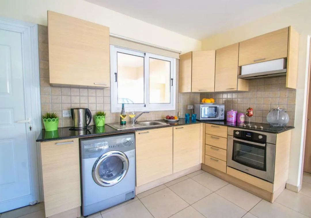 Nissi Golden Sand Lovely One Bedroom Apartment With Spacious Terrace And Free Parking Ayia Napa 0*,  Cypern